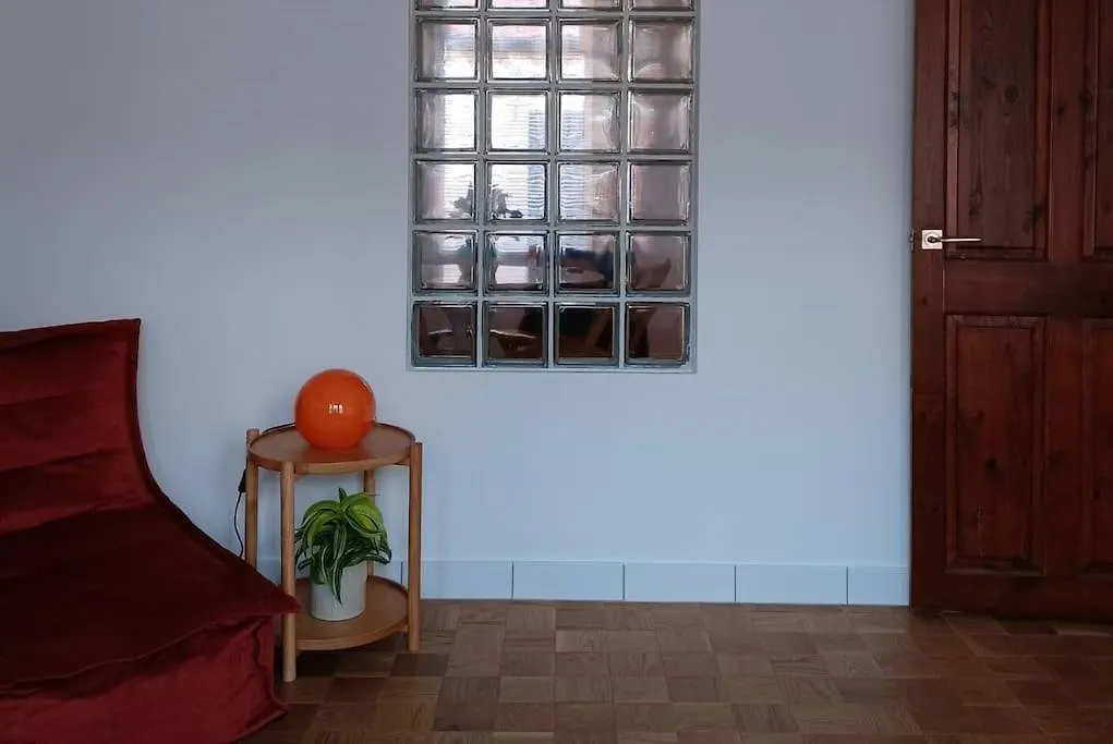 Nest By Black Dove Design Belfast Storbritannien